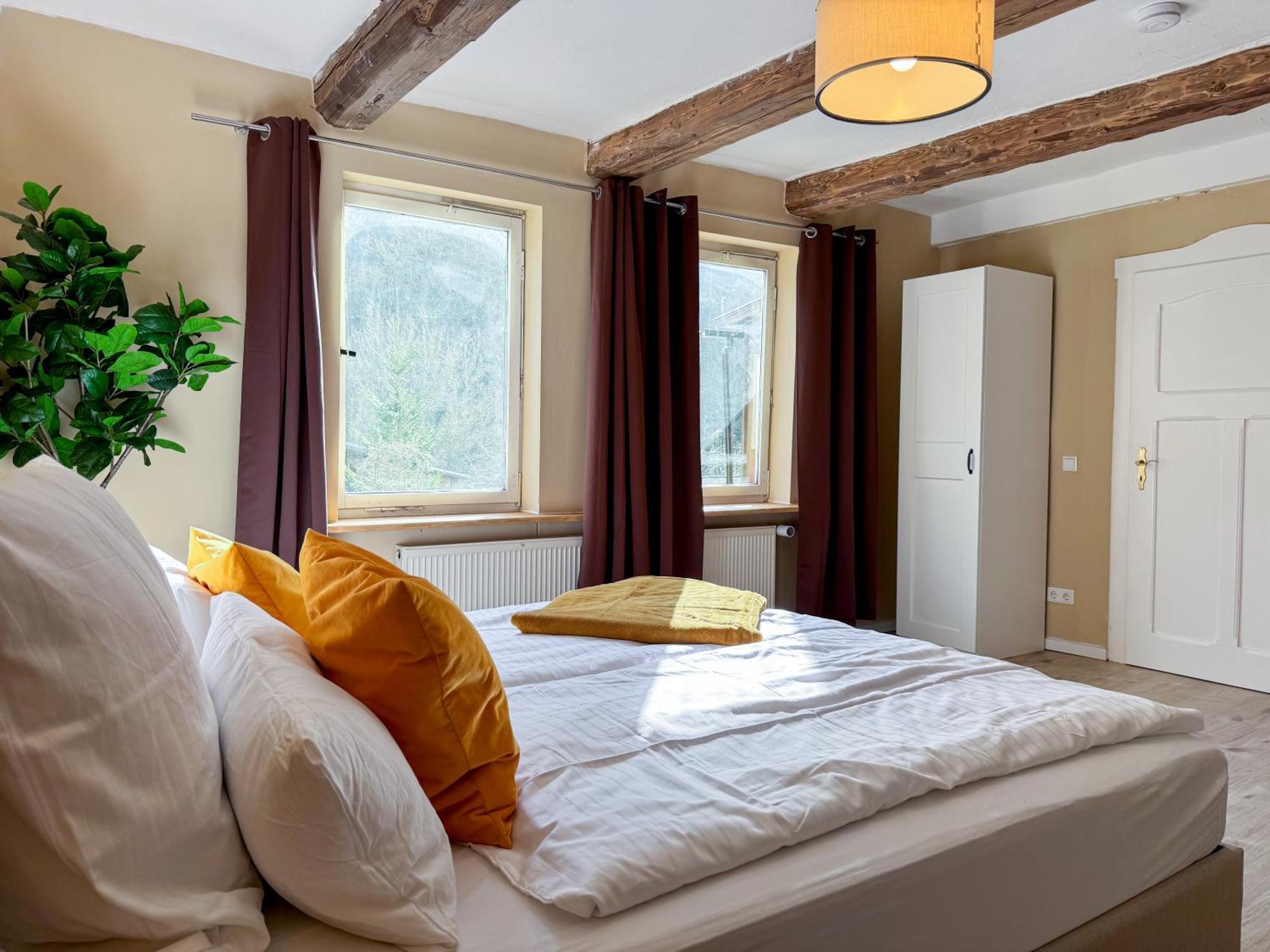 Haus Ludwig - Saniertes Fachwerkhaus Im Harz - 12 Personen Villa Thale Ngoại thất bức ảnh